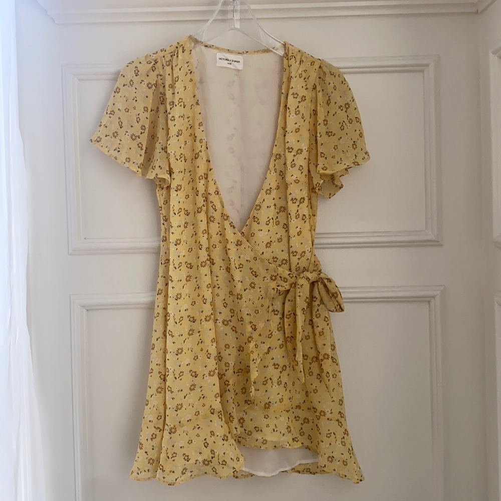 Victoria + Sophia floral dress